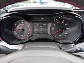 Chevrolet Trax 2024 RS 4p Crossover con 1RS