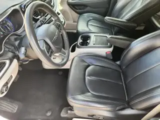 Chrysler Pacifica 2023 Touring L 4dr Mini-Van