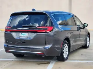 Chrysler Pacifica 2023 Touring L 4dr Mini-Van