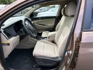Hyundai TUCSON 2017 AWD SE 4dr SUV