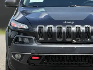 Jeep Cherokee 2015 4x4 Trailhawk 4p SUV