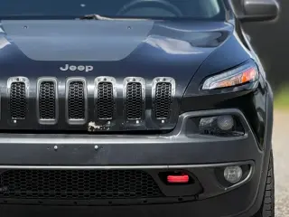 Jeep Cherokee 2015 4x4 Trailhawk 4p SUV