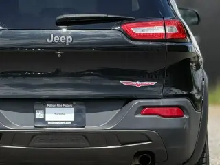 Jeep Cherokee 2015 4x4 Trailhawk 4p SUV