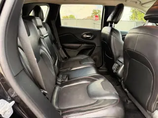 Jeep Cherokee 2015 4x4 Trailhawk 4p SUV