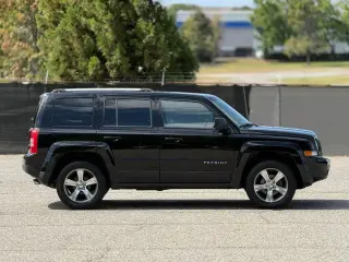 Jeep Patriot 2017 4x4 Latitude 4p SUV