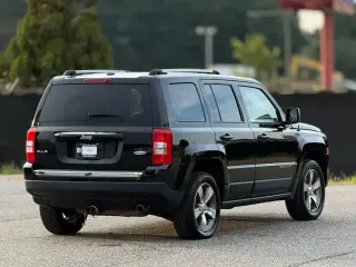 Jeep Patriot 2017 4x4 Latitude 4p SUV