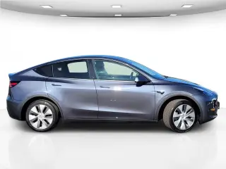 Tesla Model Y 2023 AWD Long Range 4dr Crossover