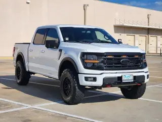 Ford F-150 2024 4x4 XLT 4p SuperCab 5.5 ft. CA