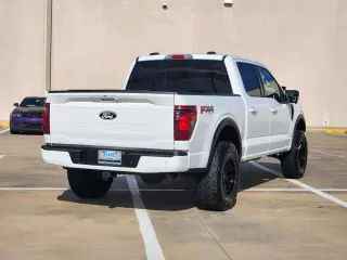 Ford F-150 2024 4x4 XLT 4p SuperCab 5.5 ft. CA