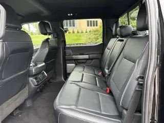 Ford F-150 2023 4x4 Lariat 4dr SuperCrew 6.5 ft. SB
