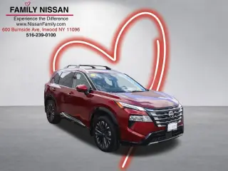 Nissan Rogue 2026 AWD Platinum 4p Crossover