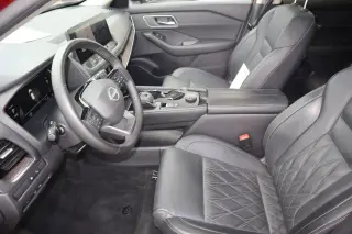 Nissan Rogue 2026 AWD Platinum 4p Crossover