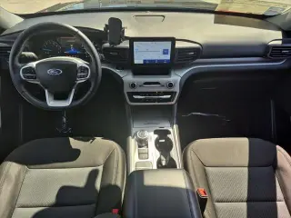 Ford Explorer 2023 XLT 4p SUV