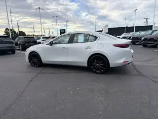 Mazda Mazda3 Sedán 2026 2.5 S Select Sport 4dr Sedán
