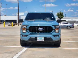 Ford F-150 2023 4x2 XL 4dr SuperCrew 5.5 ft. SB