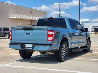 Ford F-150 2023 4x2 XL 4dr SuperCrew 5.5 ft. SB
