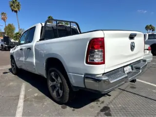 Ram 1500 2019 4x2 Tradesman 4p Cubierta Cuadrada Quádruple 6.4 ft. CA Camión