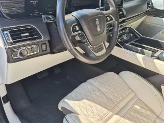Lincoln Navigator 2020 4x4 Black Label 4dr SUV