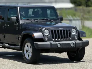 Jeep Wrangler Unlimited 2014 4x4 Sahara 4dr SUV