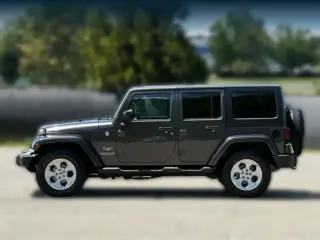 Jeep Wrangler Unlimited 2014 4x4 Sahara 4dr SUV
