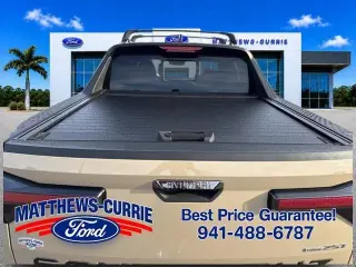 Hyundai SANTA CRUZ 2023 AWD Limited 4dr Crew Cab 4.3ft SB
