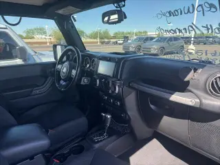 Jeep Wrangler ilimitado 2015 4x4 Sport 4p SUV