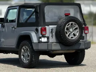 Jeep Wrangler 2014 4x4 Rubicon 2dr SUV