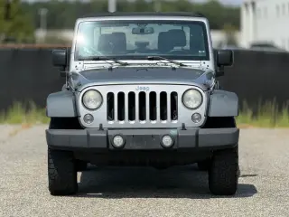 Jeep Wrangler 2014 4x4 Rubicon 2dr SUV