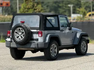 Jeep Wrangler 2014 4x4 Rubicon 2dr SUV