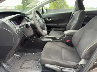 Honda Civic 2013 LX 4dr Sedan 5A