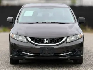 Honda Civic 2013 LX 4dr Sedan 5A