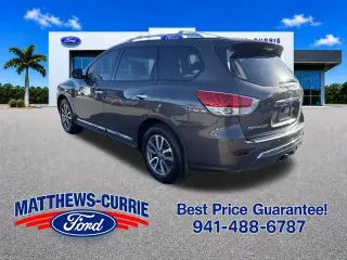 Nissan Pathfinder 2015 S 4p SUV