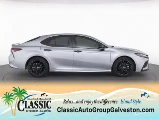 Toyota Camry 2022 SE 4p Sedan