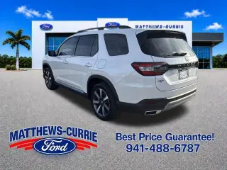 Honda Pilot 2023 Touring 4dr SUV