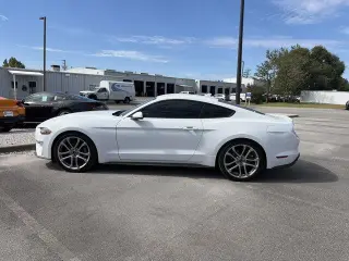 Ford Mustang 2021 EcoBoost Premium 2dr Fastback