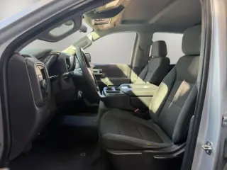 Chevrolet Silverado 1500 2020 4x2 Custom 4dr Crew Cab 5.8 ft. SB