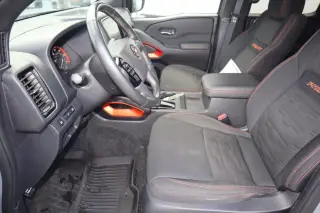 Nissan Frontier 2023 4x4 PRO-4X 4p Cabaña Doble 5 pies de bastidor
