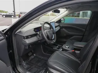 Ford Mustang Mach-E 2023 AWD Premium SUV 4p