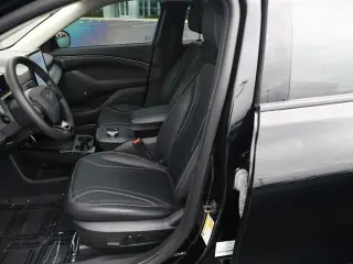Ford Mustang Mach-E 2023 AWD Premium SUV 4p