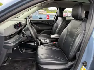 Ford Mustang Mach-E 2023 AWD Premium 4dr SUV