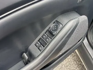 Ford Mustang Mach-E 2023 Premium 4dr SUV