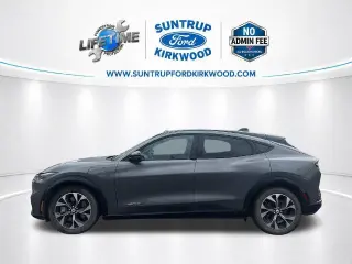 Ford Mustang Mach-E 2023 Premium 4dr SUV