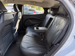Ford Mustang Mach-E 2022 AWD Select 4dr SUV