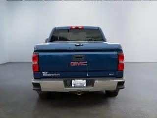 GMC Sierra 1500 2015 4x4 SLT 4dr Crew Cab 5.8 ft. SB