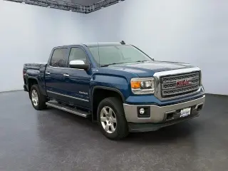 GMC Sierra 1500 2015 4x4 SLT 4dr Crew Cab 5.8 ft. SB
