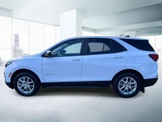 Chevrolet Equinox 2023 4x4 LS 4dr SUV w/1LS