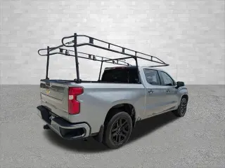 Chevrolet Silverado 1500 2025 4x2 Custom 4p Cab Camioneta 5.8 ft. SB