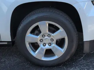Chevrolet Suburban 2018 4x4 Premier 4dr SUV