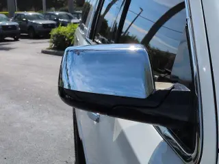 Chevrolet Suburban 2018 4x4 Premier 4dr SUV