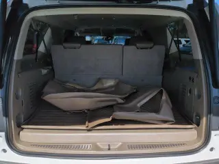 Chevrolet Suburban 2018 4x4 Premier 4dr SUV
